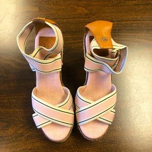 Tory Burch pink ankle strap raffia wedge (7M)